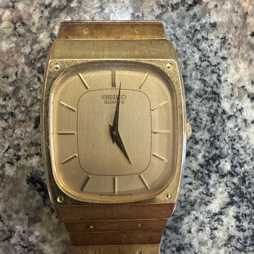 VTG Seiko Men 8620-5029 Dress Gold Tone Dial Quartz Watch Works w/ New Battery